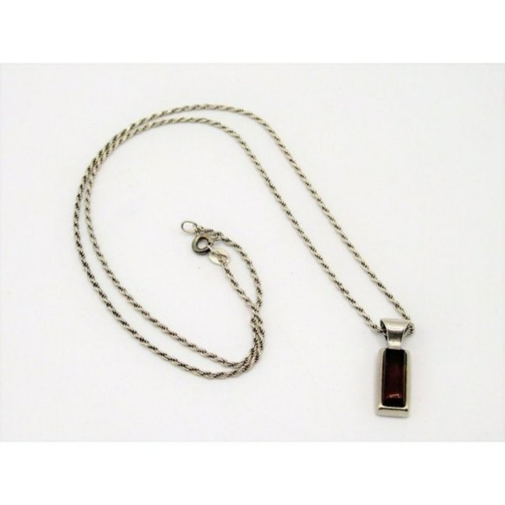 Sterling Silver Rectangle Pendant w Amber Stone on 19  Rope Chain Vtg